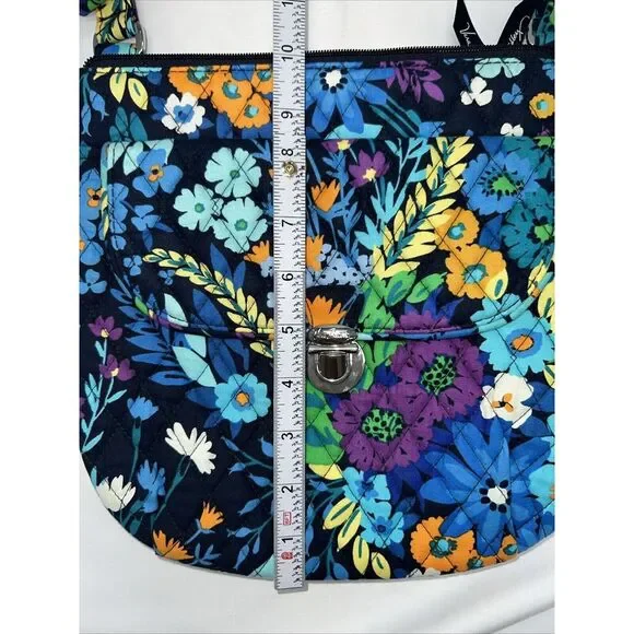 Rare Vera Bradley Floral Crossbody Purse with Front Clasp Back Pocket Zip - Picture 6 of 7